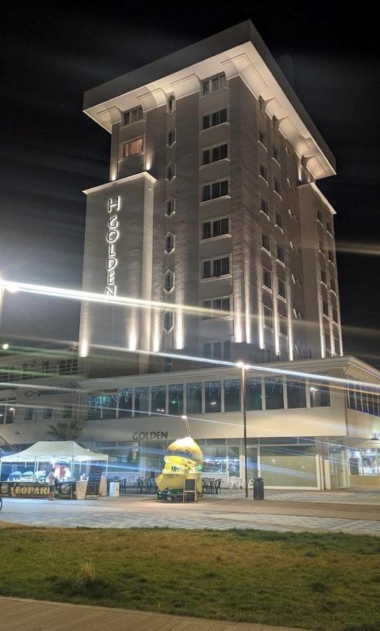 Hotel Golden Rimini Exterior foto