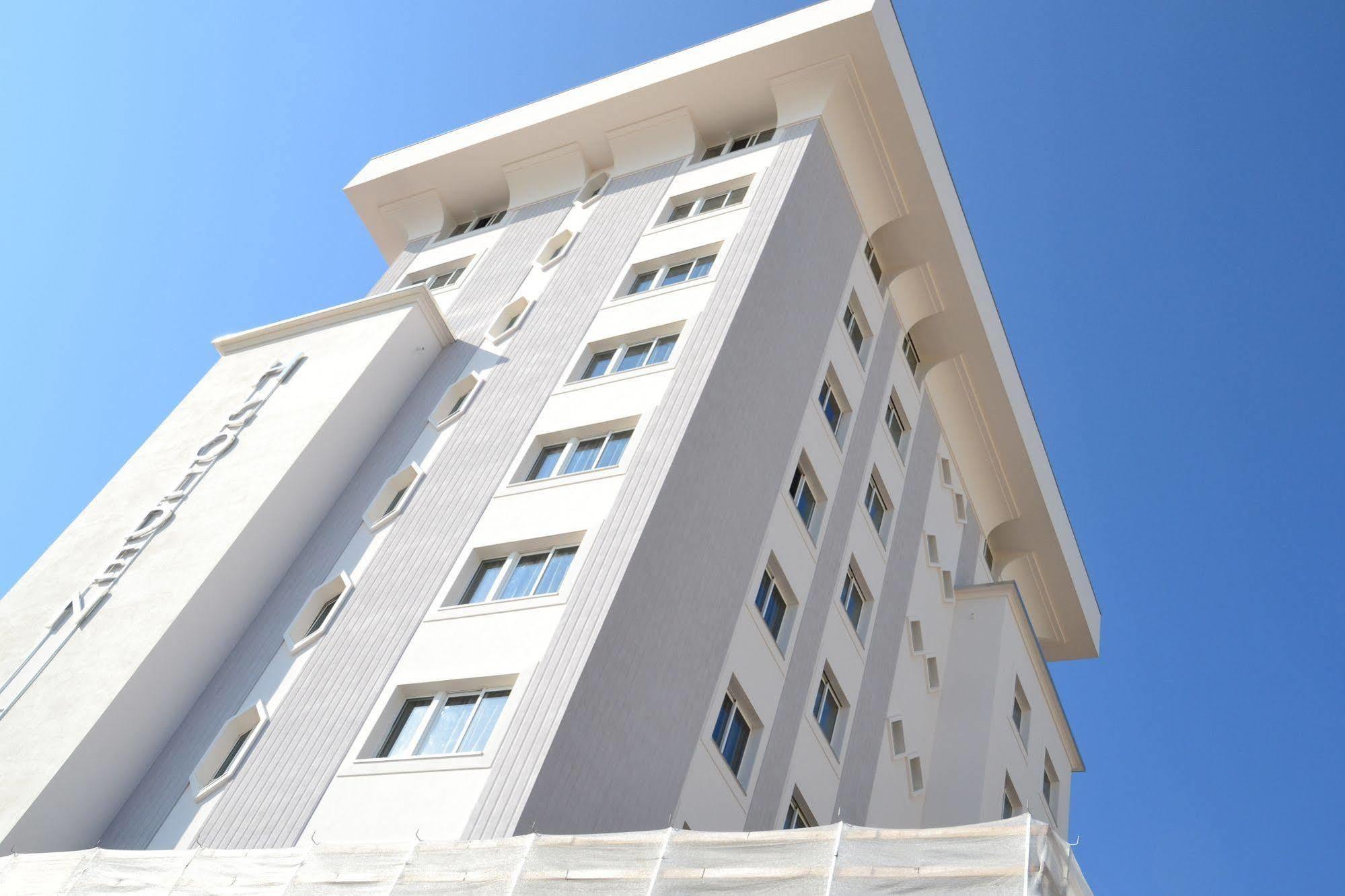 Hotel Golden Rimini Exterior foto